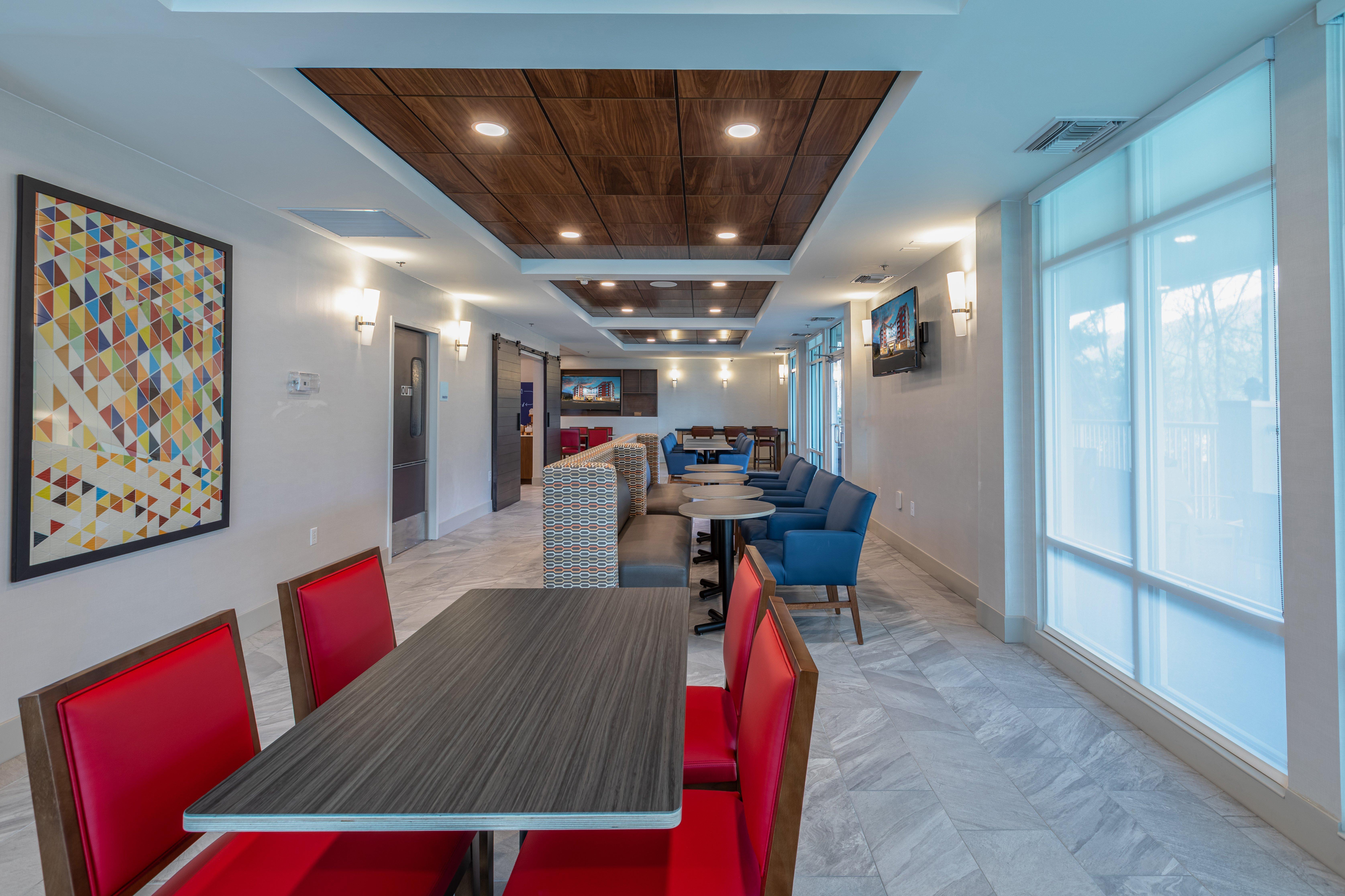 Holiday Inn Express & Suites Asheville Downtown By Ihg Exterior photo